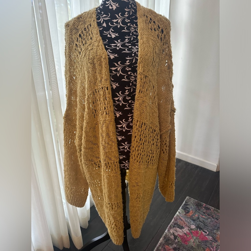 3BN Crochet Oversized Cardigan Sweater